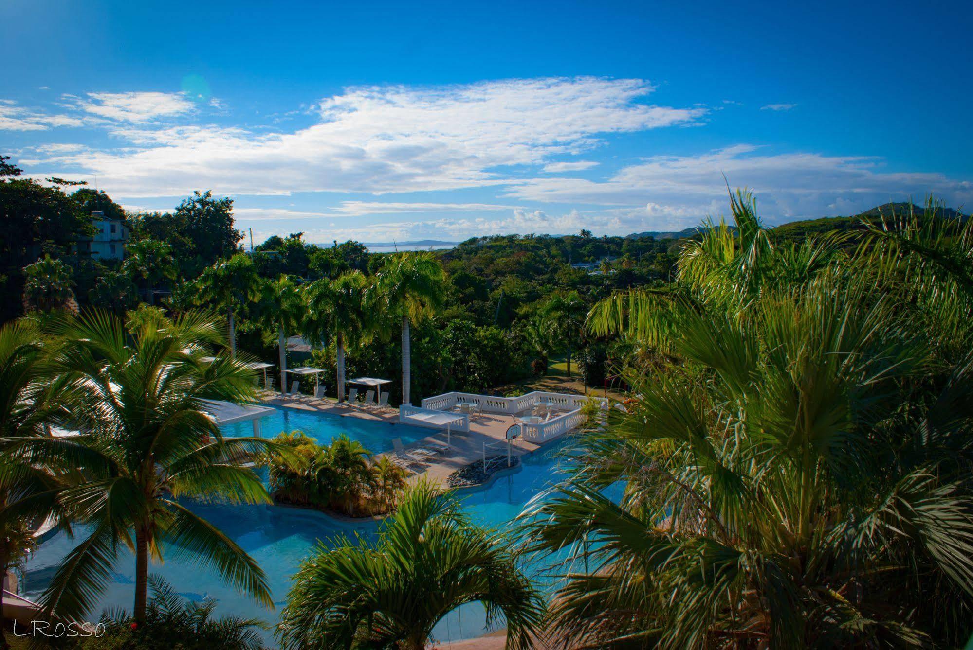 Fajardo Inn Exterior photo